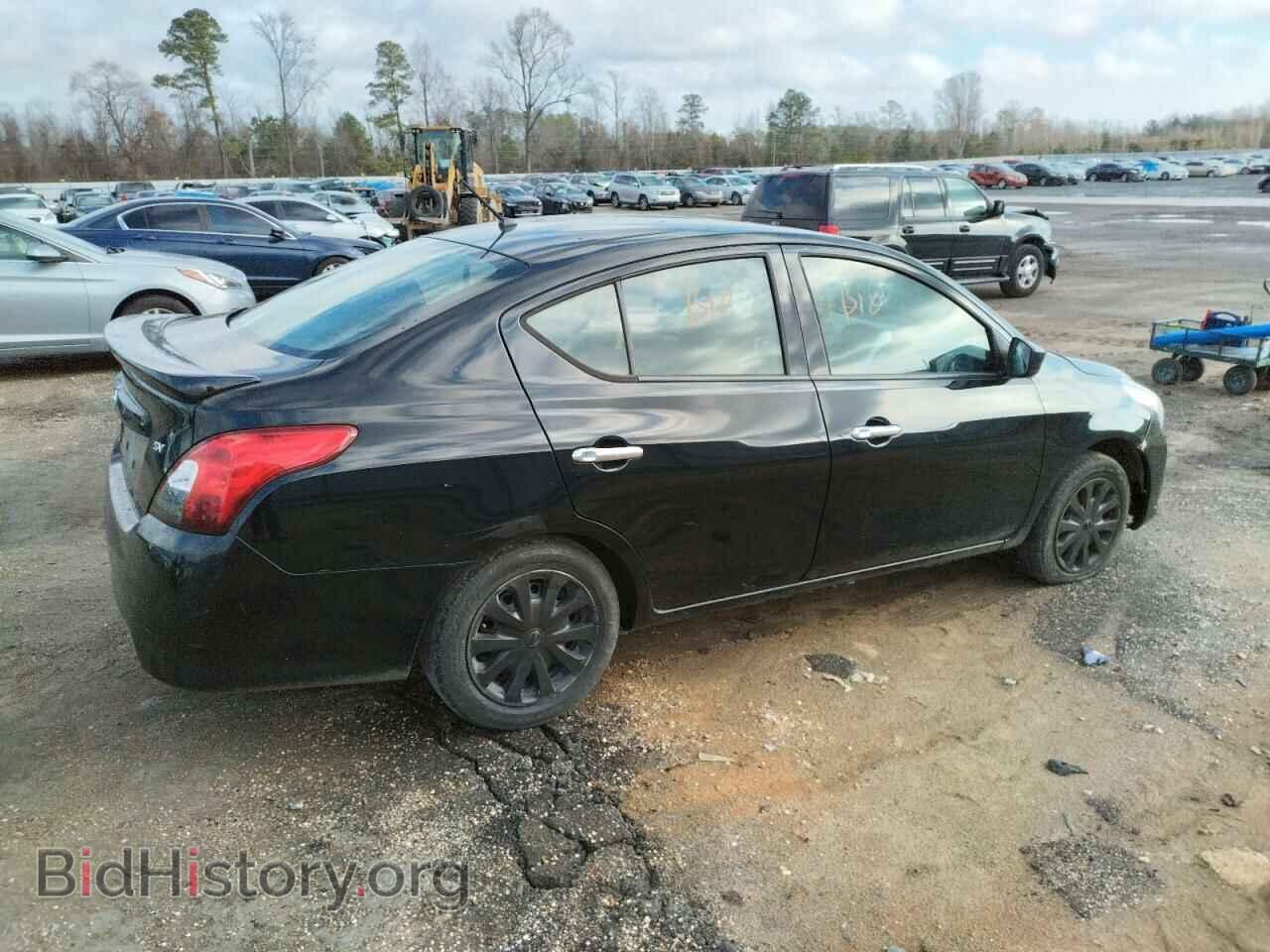2017 NISSAN VERSA - VIN: 3N1CN7AP2HL845193 - Фото 3