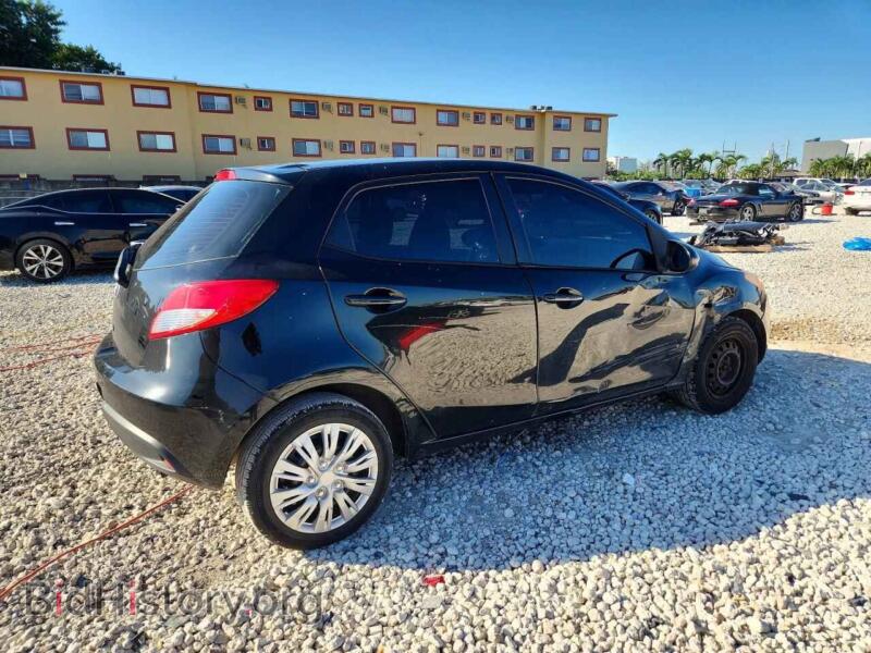 2012 Mazda 2 (VIN JM1DE1KZ9C0143215) — фото 3 из 12