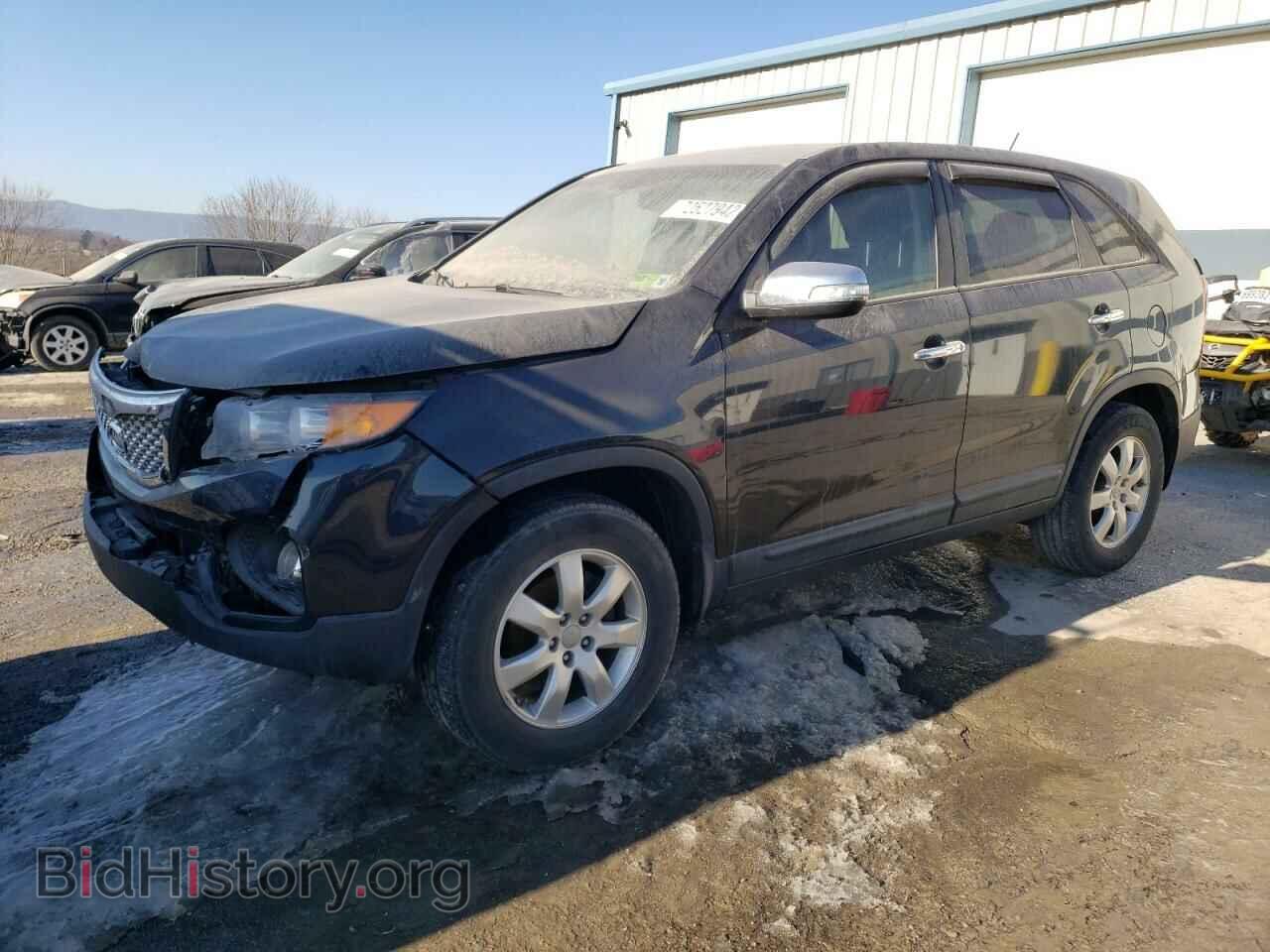 Photo 5XYKT3A10DG390574 - KIA SORENTO 2013
