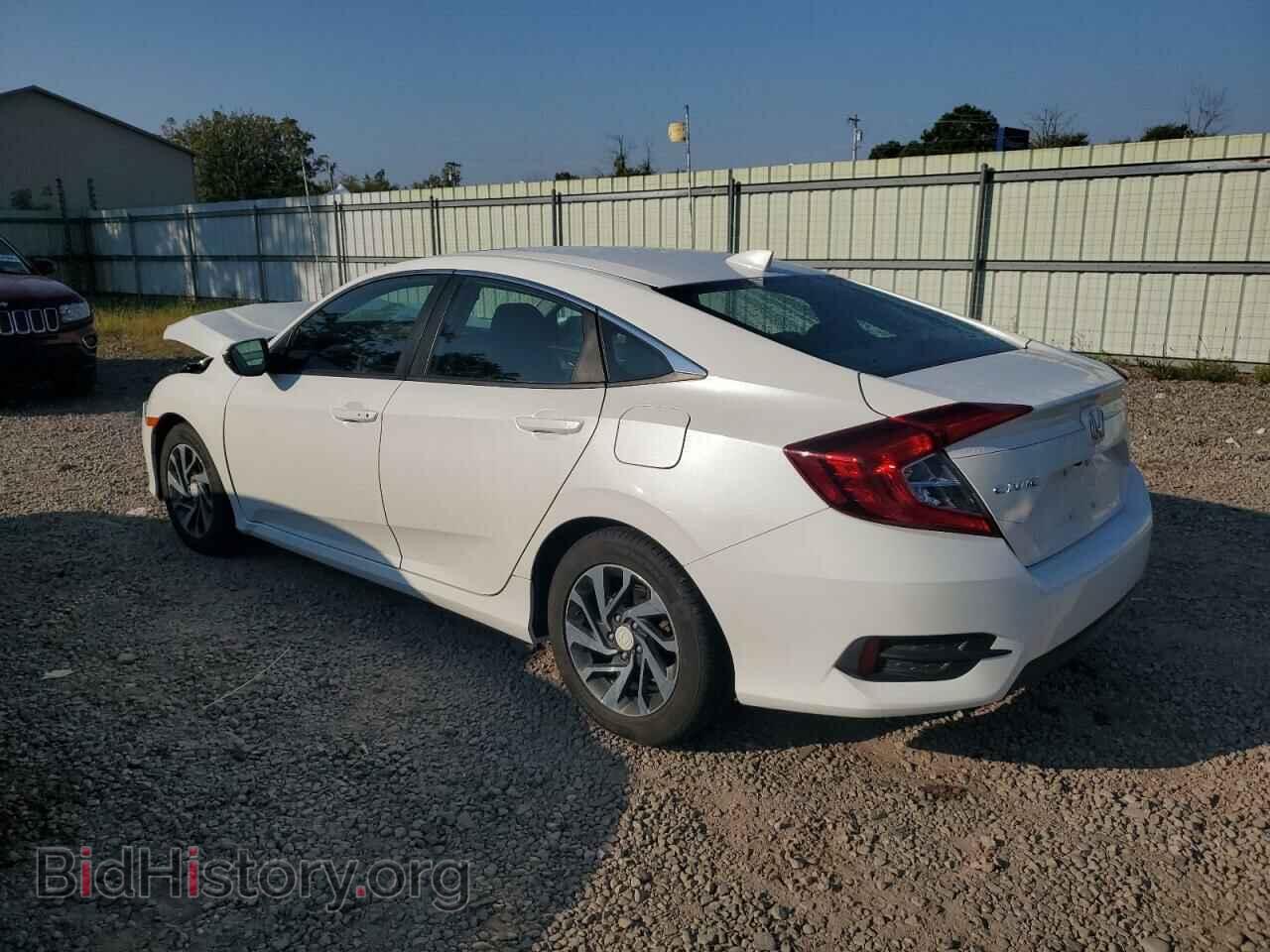 2017 HONDA CIVIC - VIN: 19XFC2F77HE231921 - Photo 2
