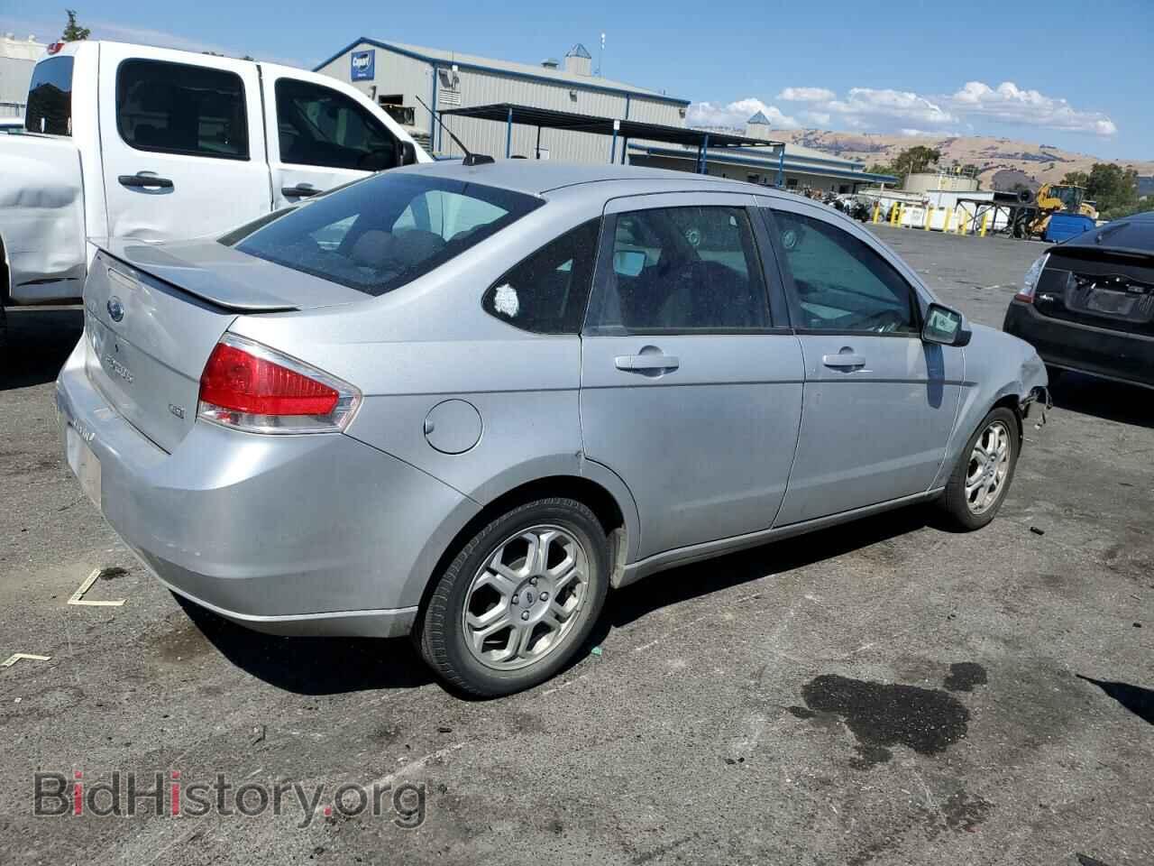 2009 FORD FOCUS - VIN: 1FAHP36NX9W188528 - Фото 3