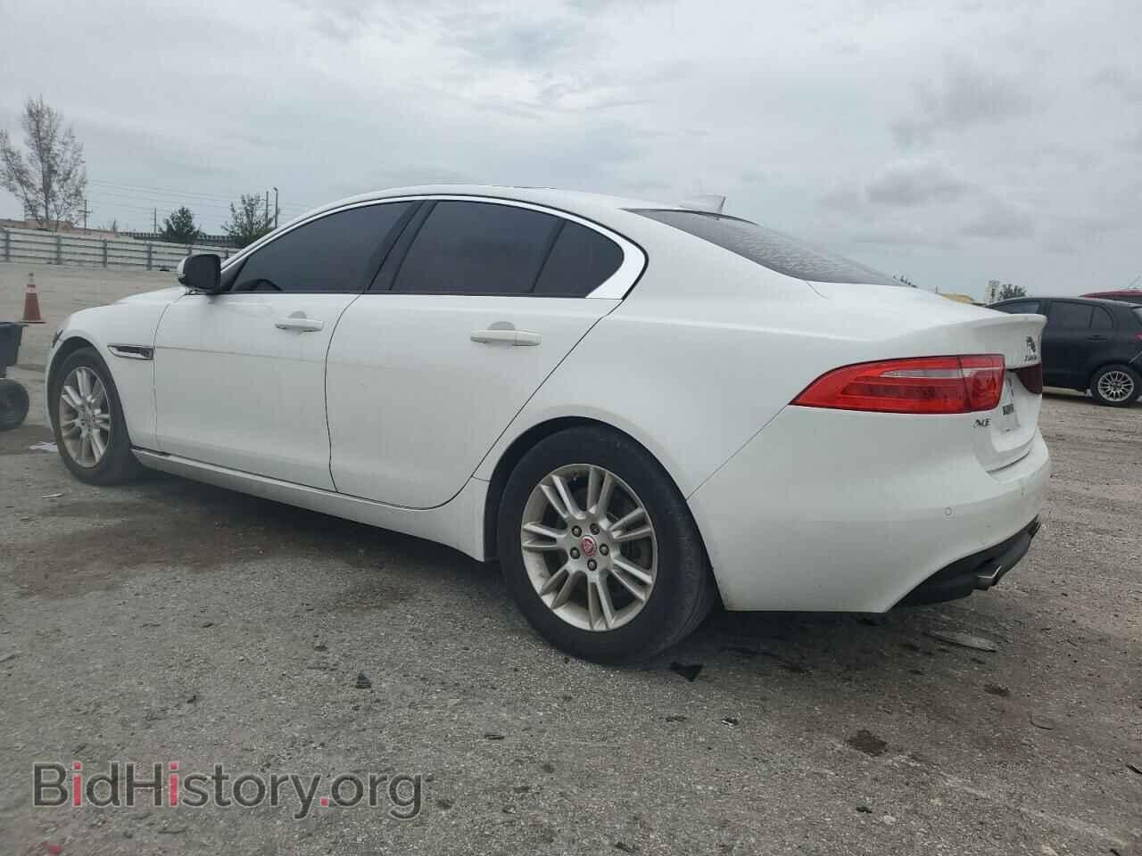 2017 JAGUAR XE - VIN: SAJAD4BG7HA969277 - Фото 2