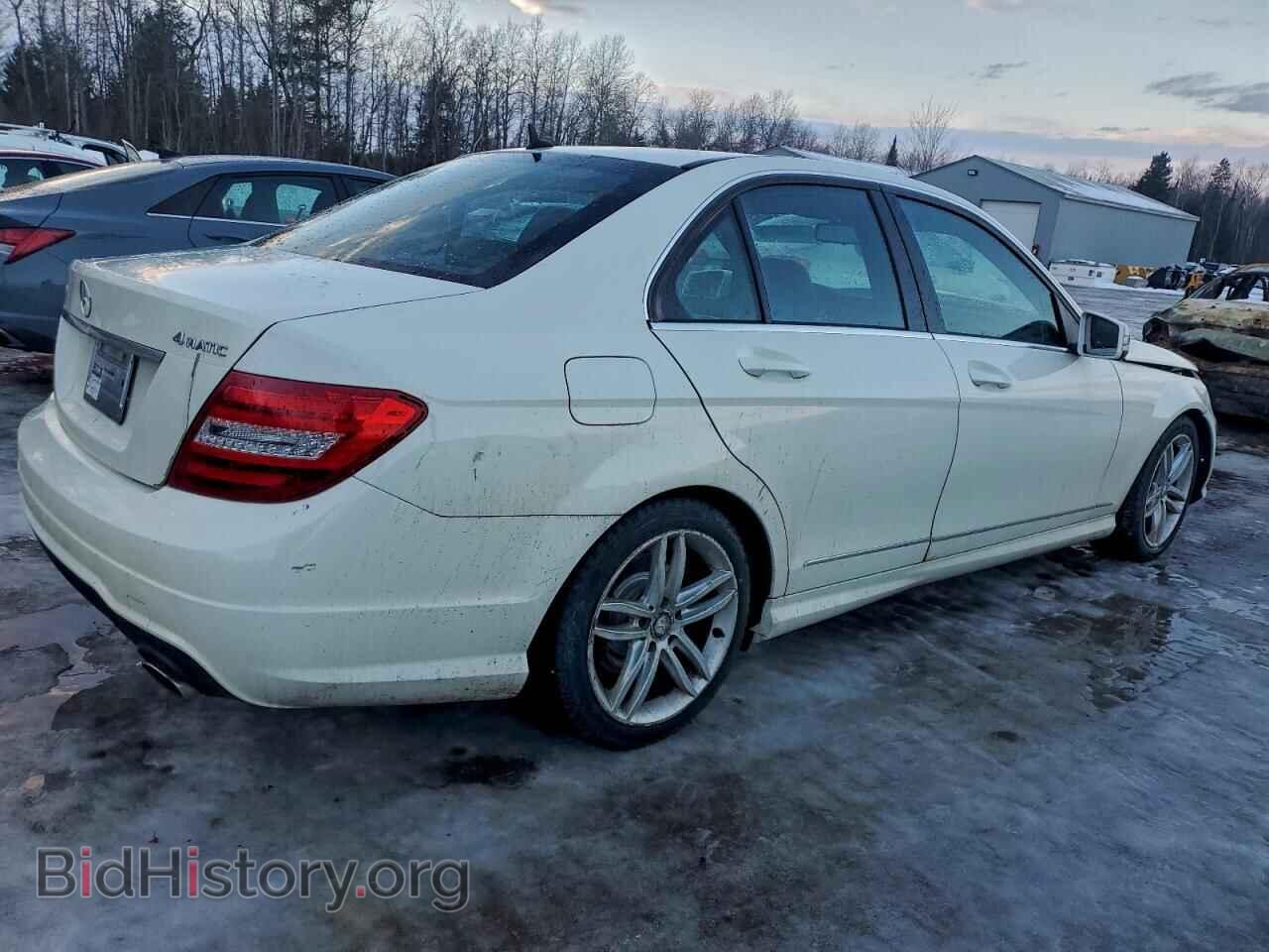 2012 MERCEDES-BENZ C-CLASS - VIN: WDDGF8FB5CA736974 - Фото 3