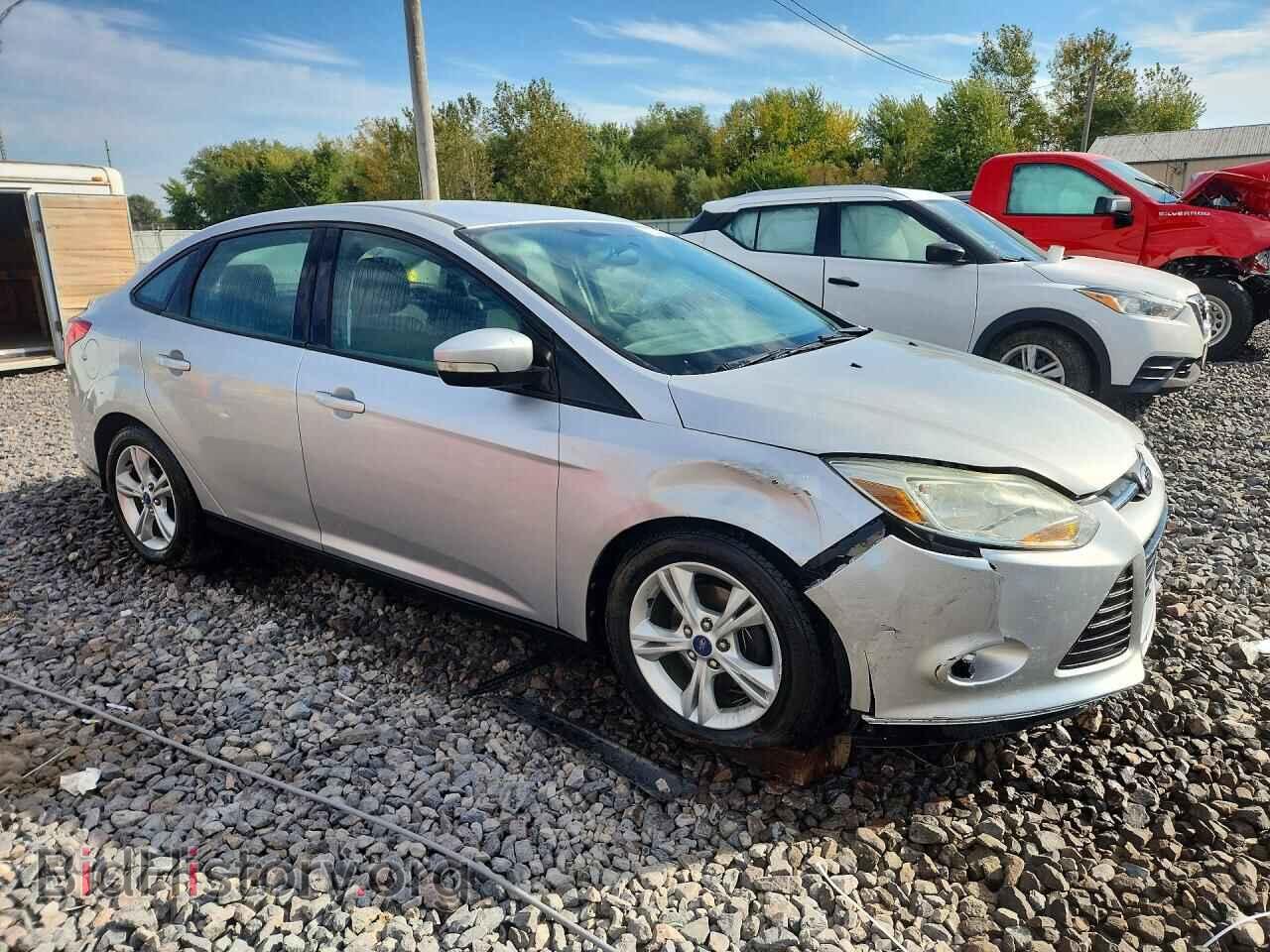 2014 FORD FOCUS - VIN: 1FADP3F23EL205895 - Photo 4