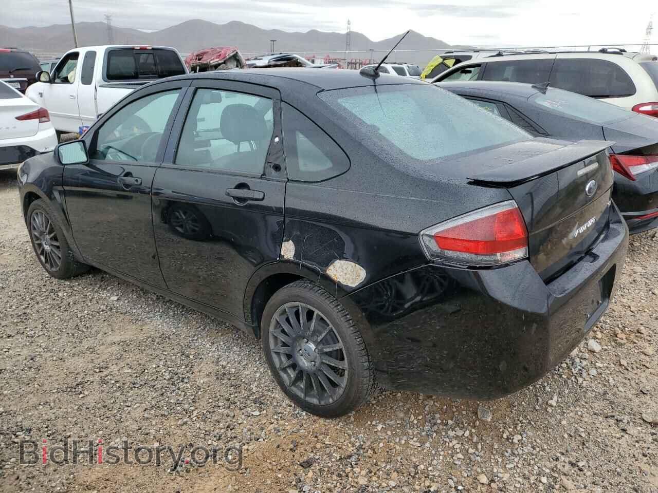 2011 FORD FOCUS - VIN: 1FAHP3GN9BW134805 - Фото 2