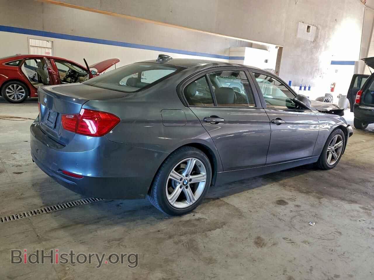 2013 BMW 3 SERIES - VIN: WBA3B5C55DF597741 - Фото 3