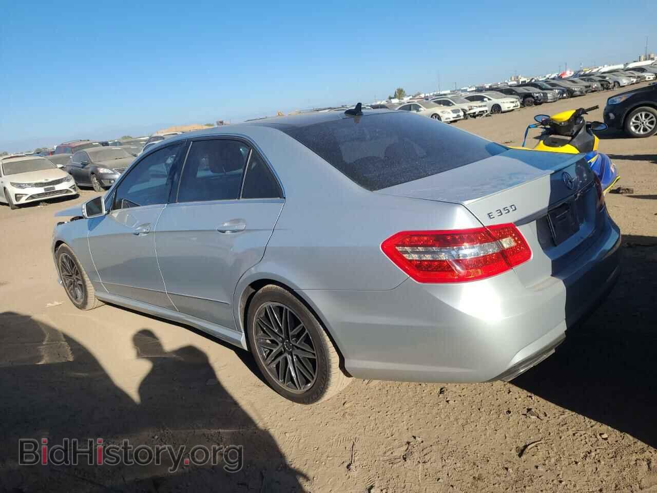 2011 MERCEDES-BENZ E-CLASS - VIN: WDDHF8HB5BA408356 - Фото 2