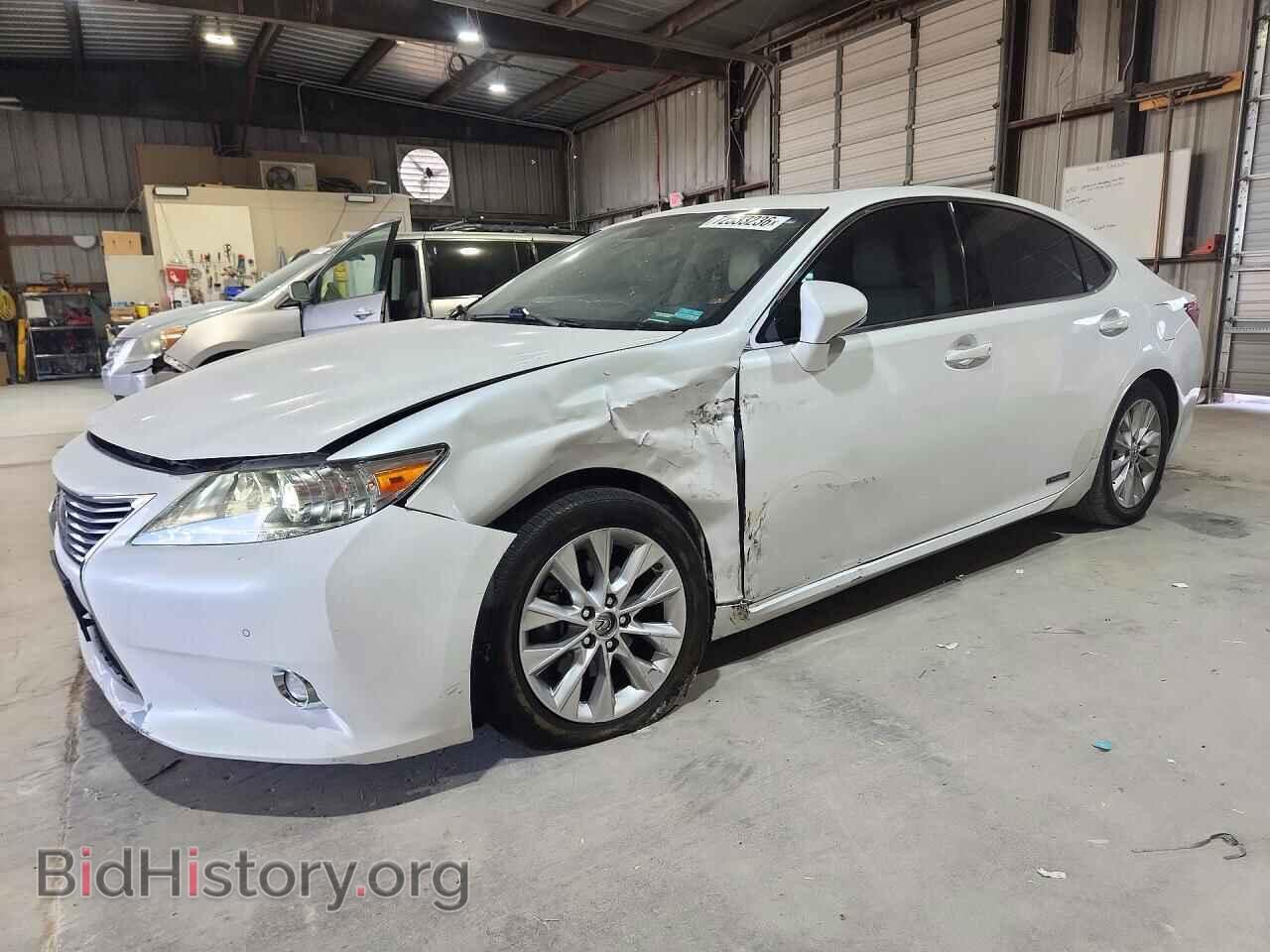 Фотография JTHBW1GGXE2054142 - LEXUS ES300 2014