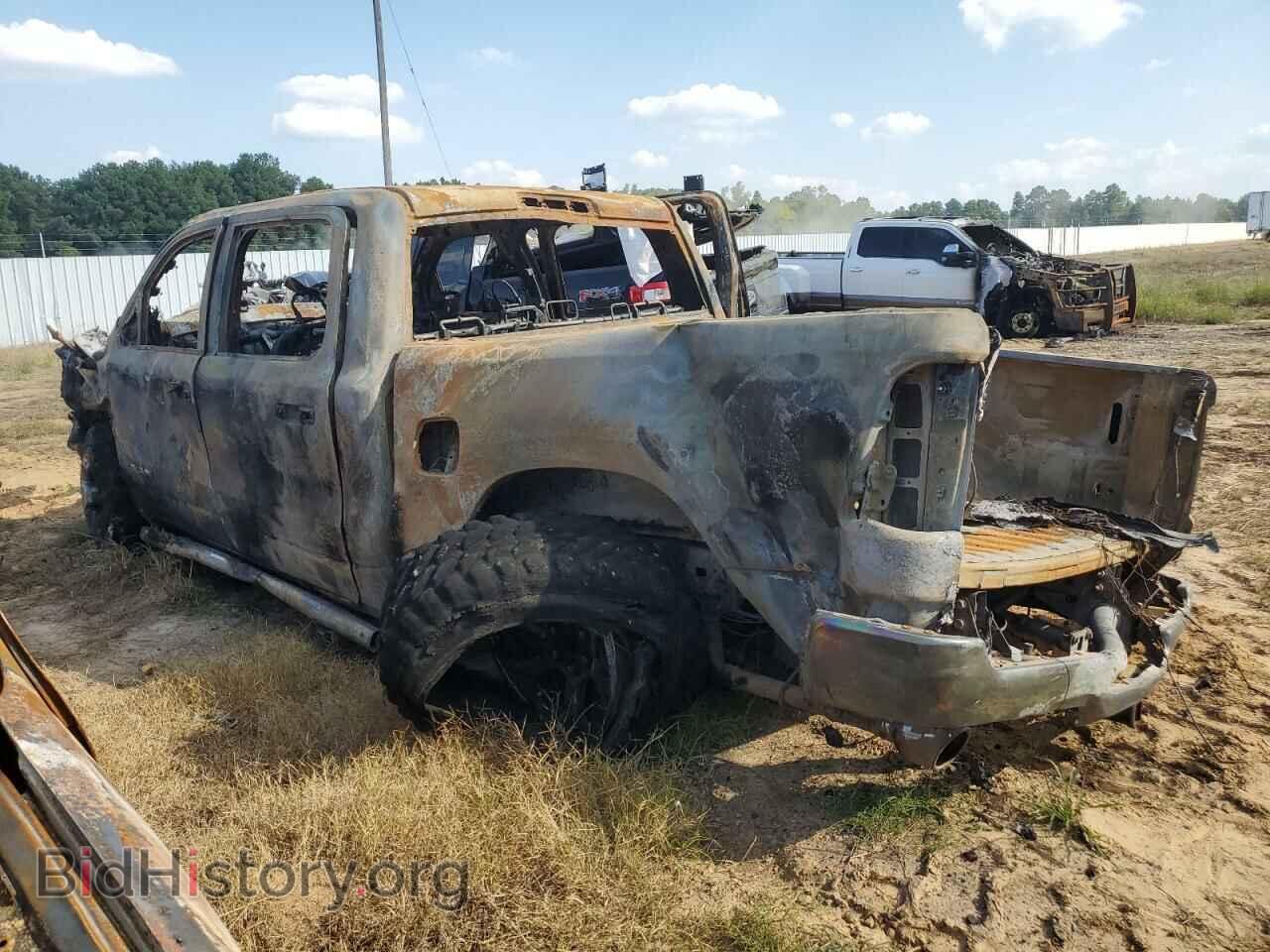 2019 RAM 1500 - VIN: 1C6SRFFT4KN552259 - Фото 2
