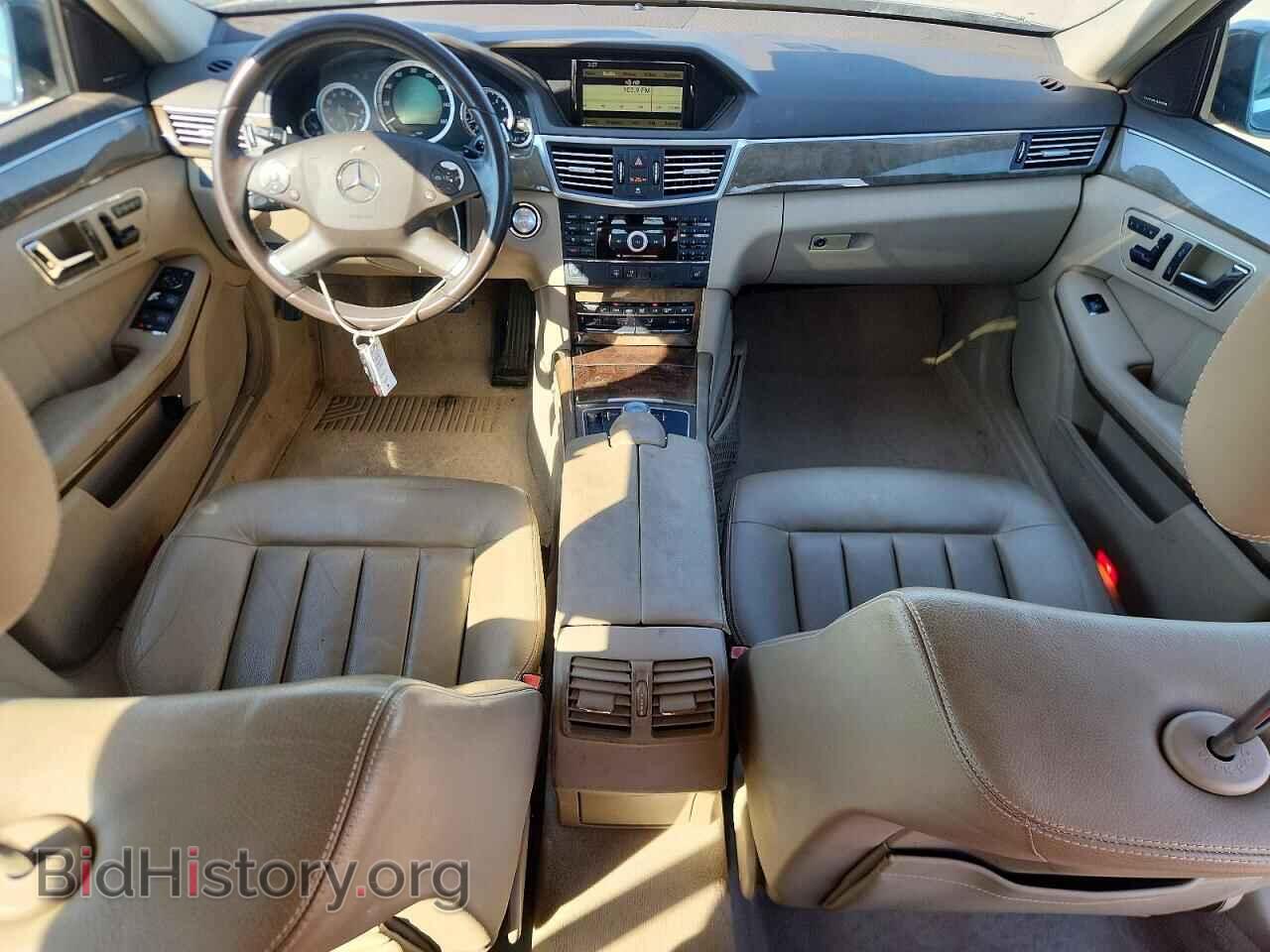 2010 Mercedes-Benz E-CLASS (VIN WDDHF5GB2AA084071) — фото 8 из 12