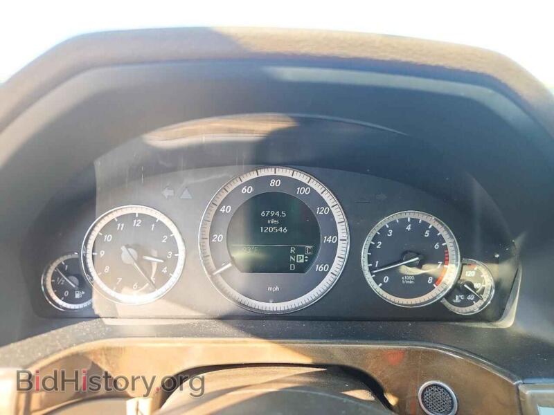 2010 Mercedes-Benz E-CLASS (VIN WDDHF5GB2AA084071) — фото 9 из 12