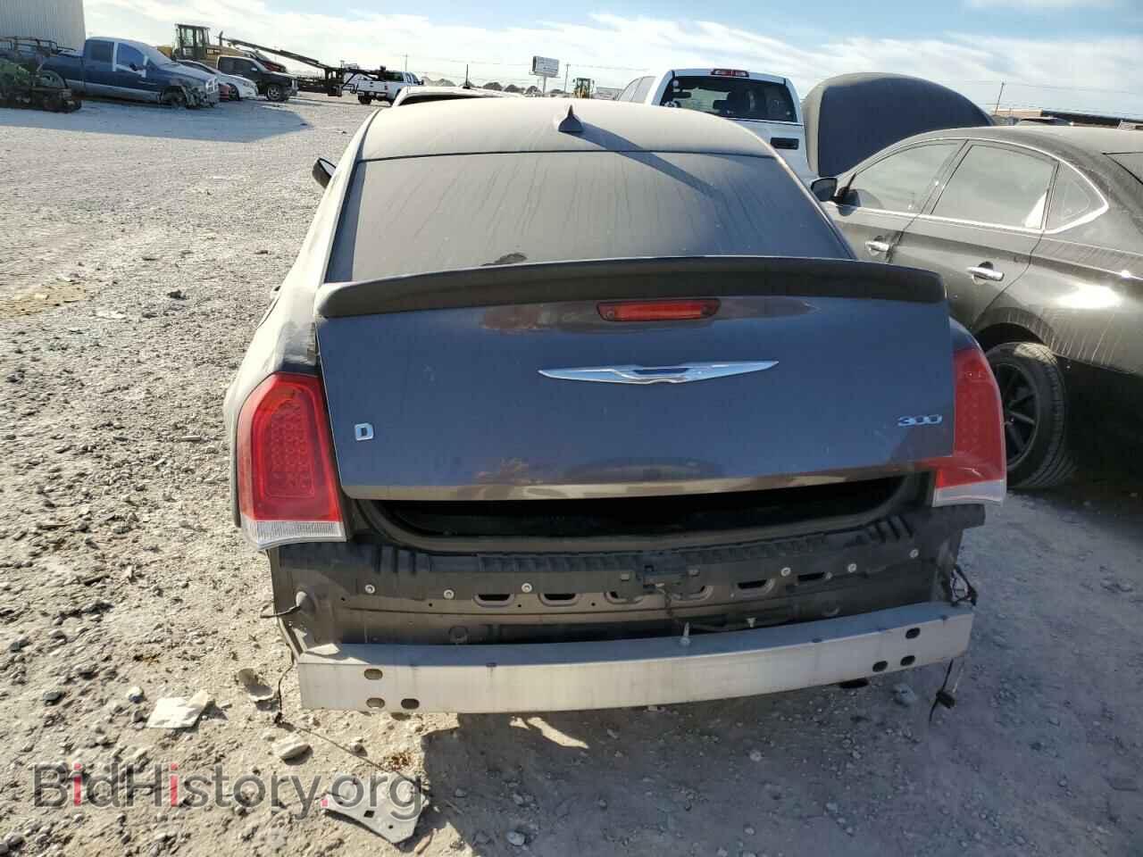 2016 CHRYSLER 300 - VIN: 2C3CCAAG5GH197683 - Фото 6