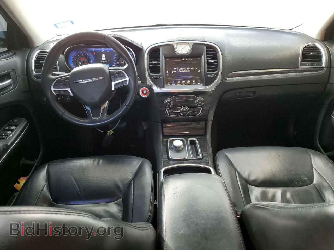 2016 CHRYSLER 300 - VIN: 2C3CCAAG5GH197683 - Фото 8