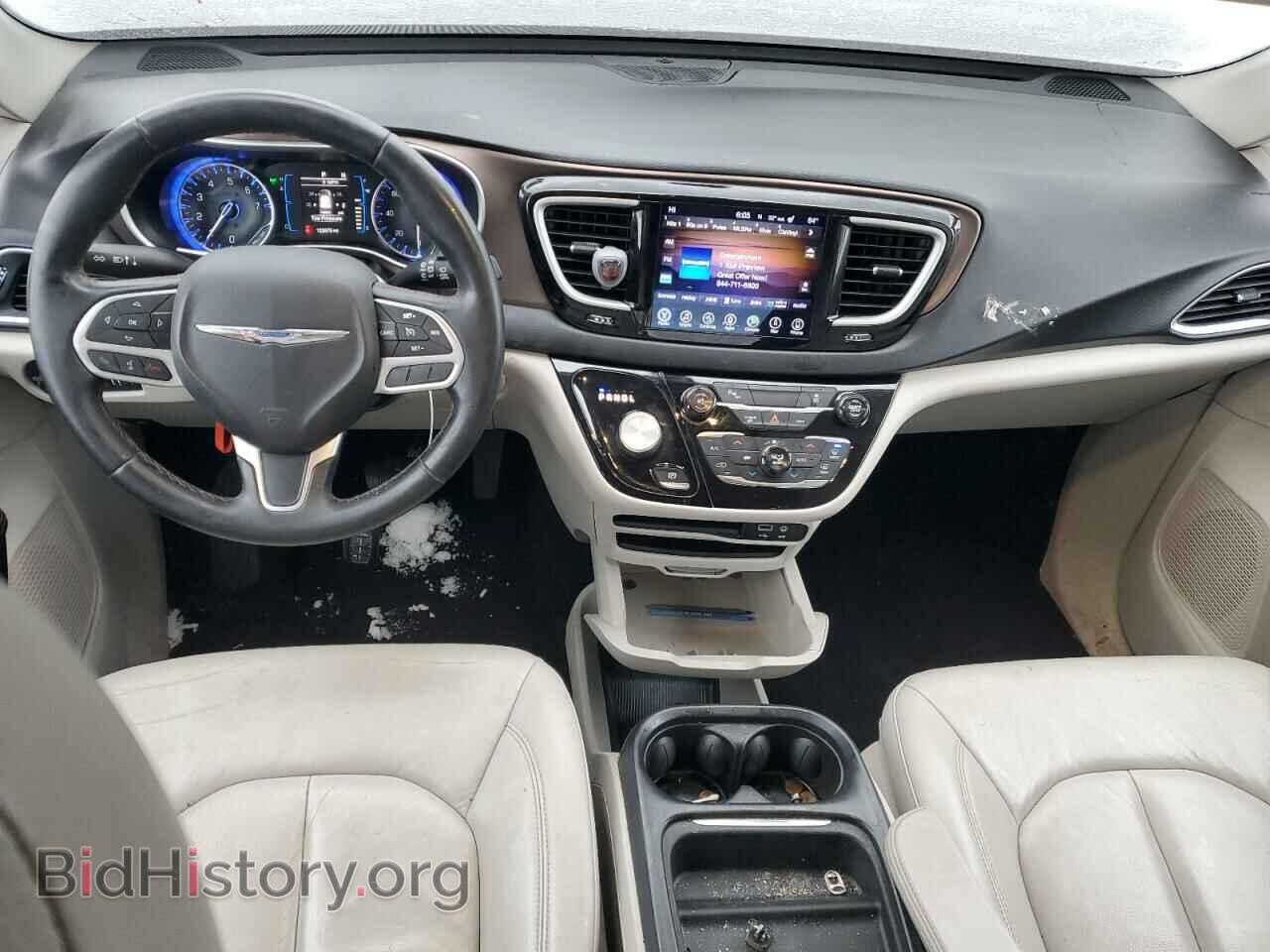 2017 CHRYSLER PACIFICA - VIN: 2C4RC1BG2HR570985 - Фото 8