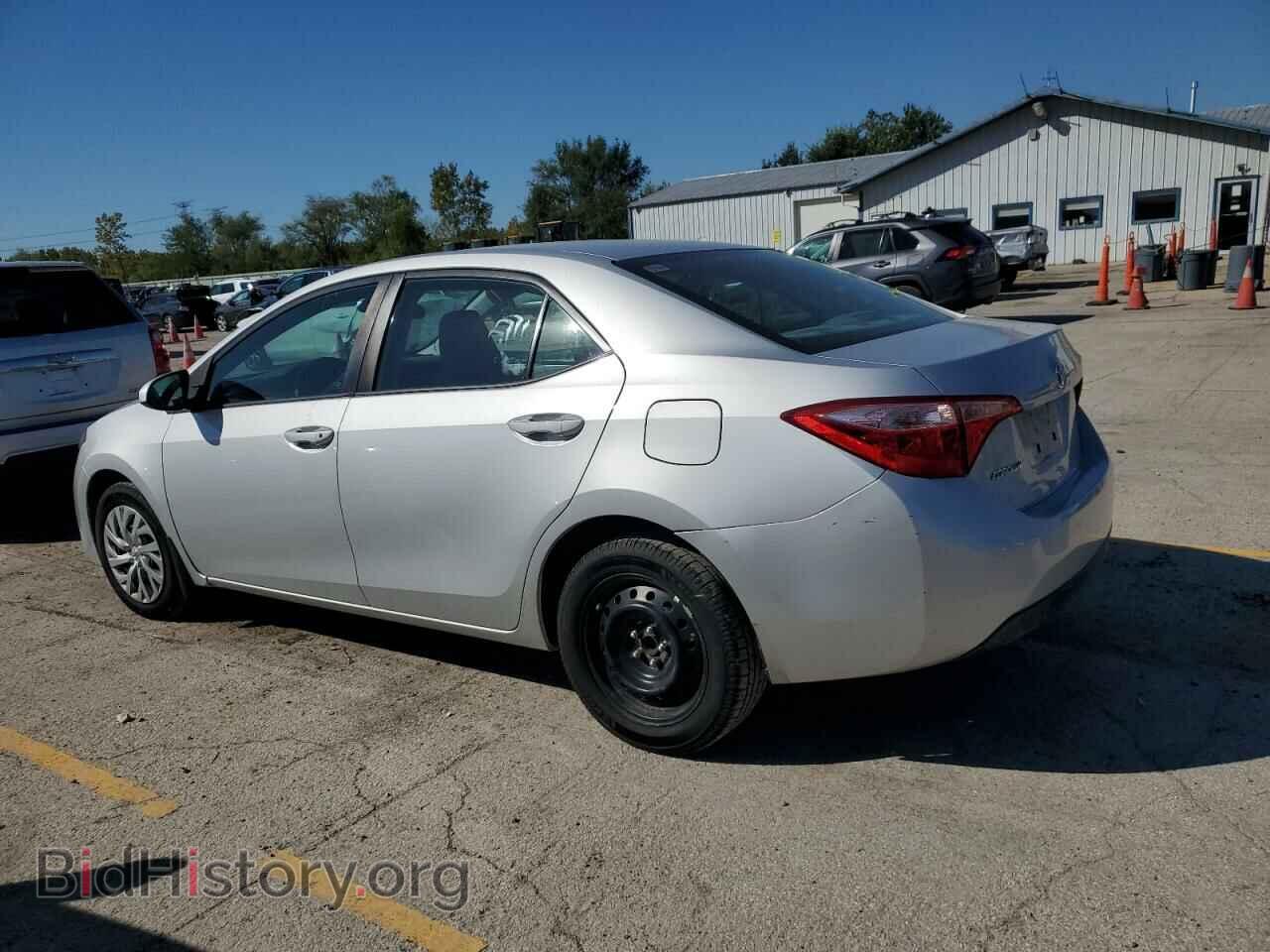 2017 TOYOTA COROLLA - VIN: 2T1BURHE2HC802410 - Фото 2