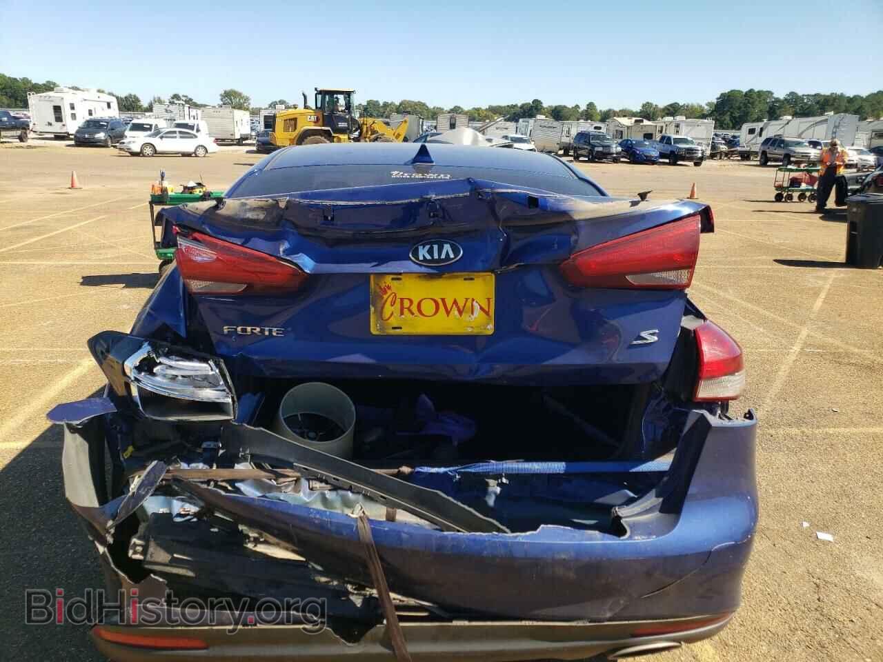 2017 KIA FORTE - VIN: 3KPFL4A78HE042715 - Фото 6