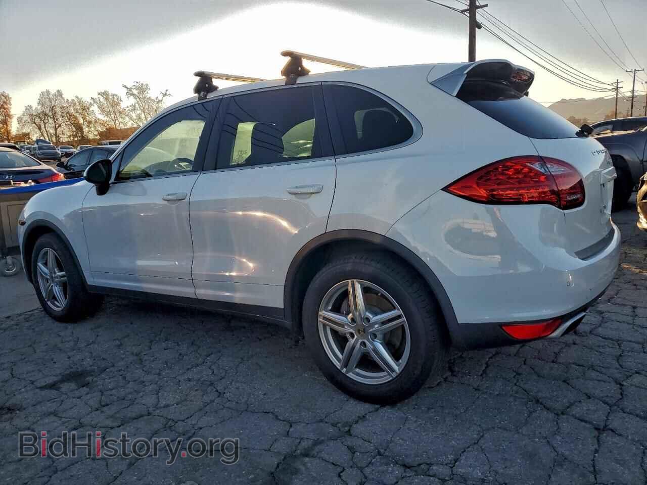 2014 PORSCHE CAYENNE - VIN: WP1AA2A2XELA92588 - Фото 2