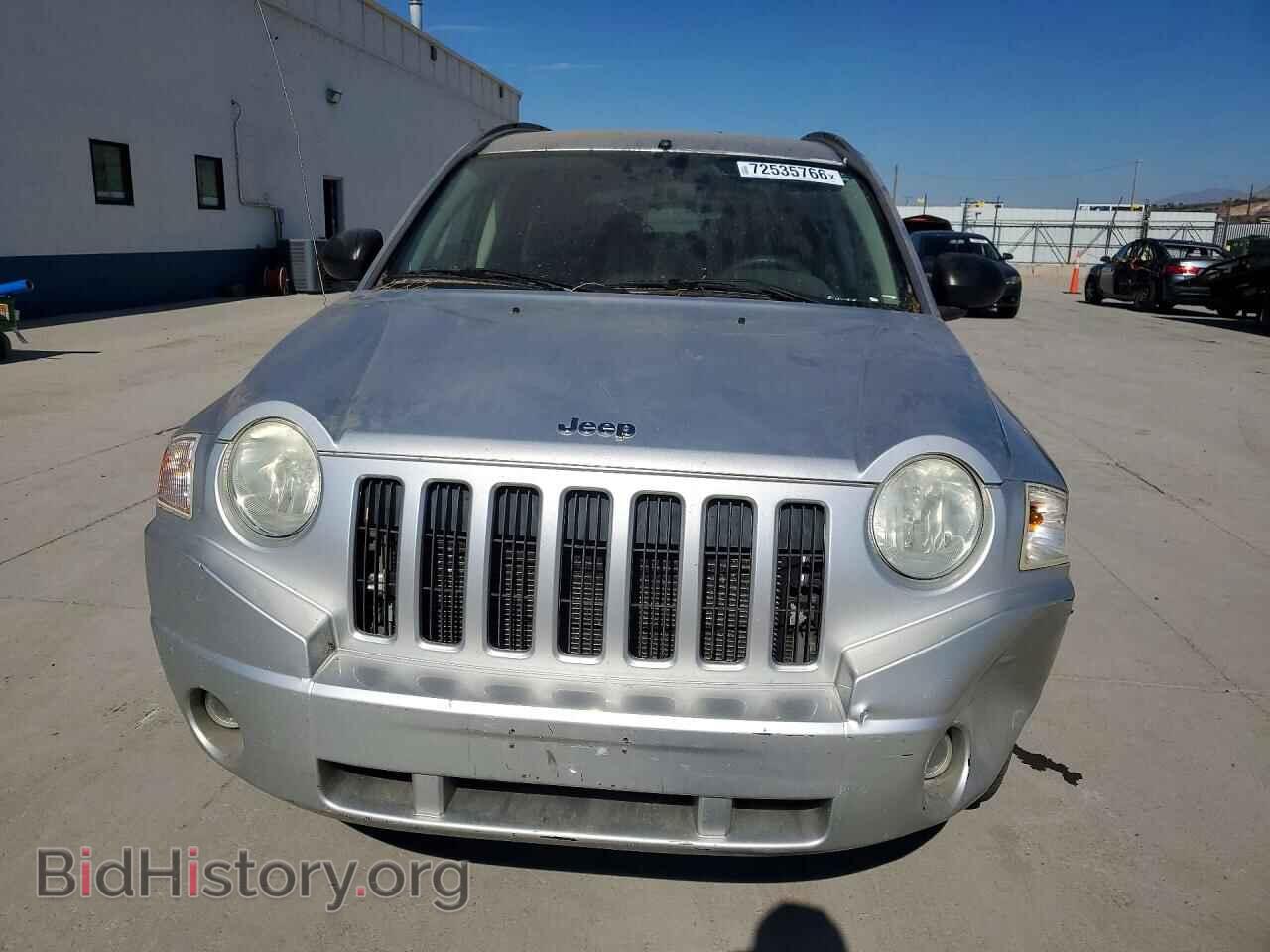 2009 JEEP COMPASS - VIN: 1J4FF47B79D210456 - Photo 5