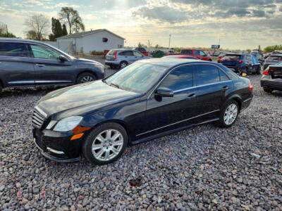 2013 Mercedes-Benz E-CLASS 350 4MATIC, черный — VIN WDDHF8JB7DA717341, Copart
