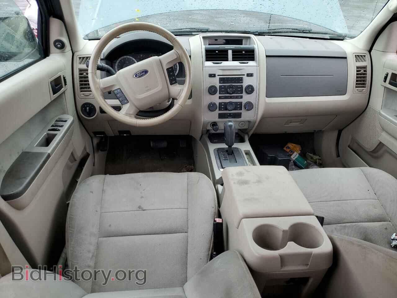 2011 FORD ESCAPE - VIN: 1FMCU9DG8BKA33909 - Фото 8