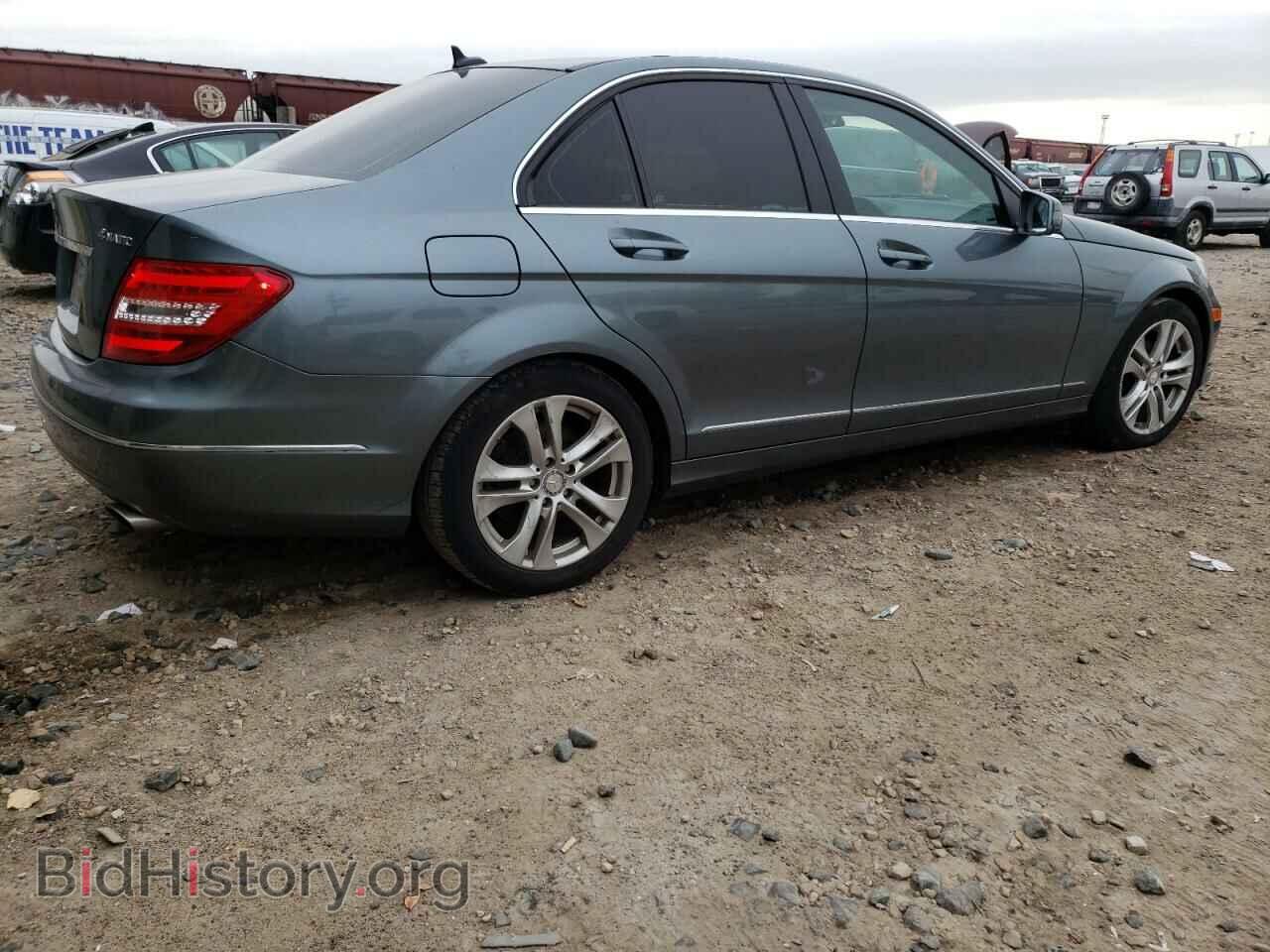 2012 MERCEDES-BENZ C-CLASS - VIN: WDDGF8BB1CA687911 - Фото 3