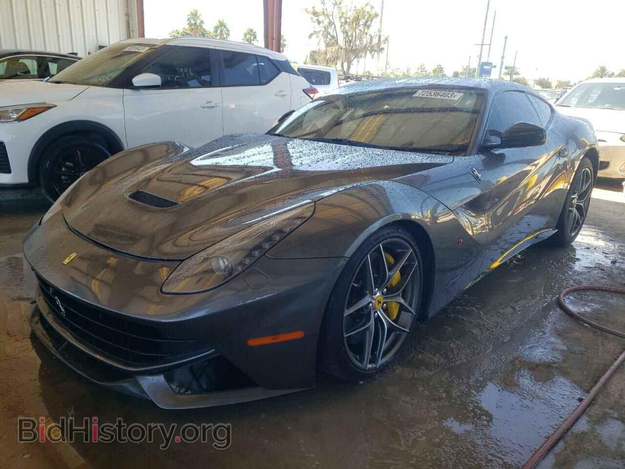 Photo ZFF74UFAXH0224979 - FERRARI F12 2017