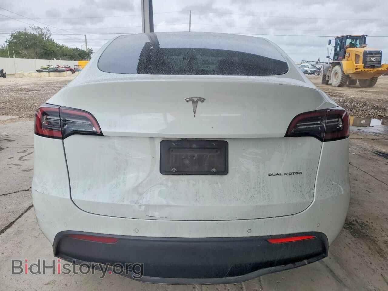 2022 TESLA MODEL Y - VIN: 7SAYGDEE2NF363776 - Фото 6