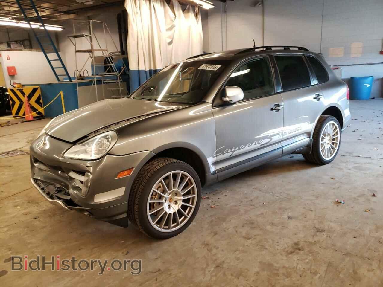 Photo WP1AD2APXALA30220 - PORSCHE CAYENNE 2010