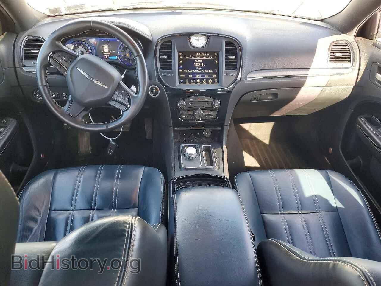 2016 CHRYSLER 300 - VIN: 2C3CCAGG7GH112060 - Photo 8