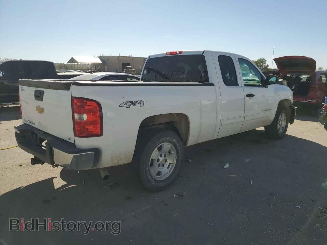 2013 CHEVROLET ALL Models - VIN: 1GCRKREA9DZ202425 - Photo 3