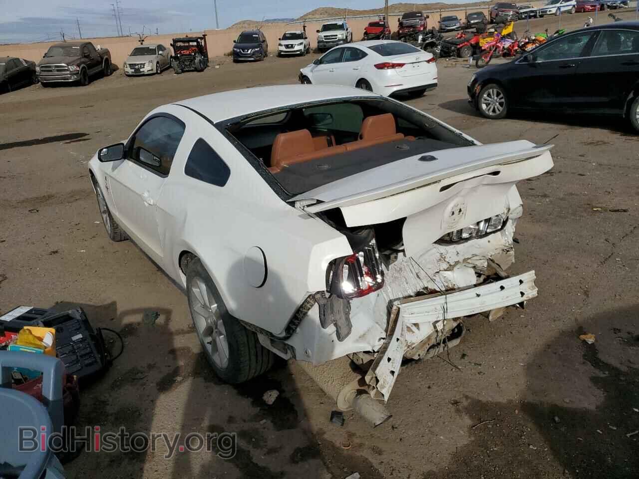2011 FORD MUSTANG - VIN: 1ZVBP8AM2B5156158 - Фото 2