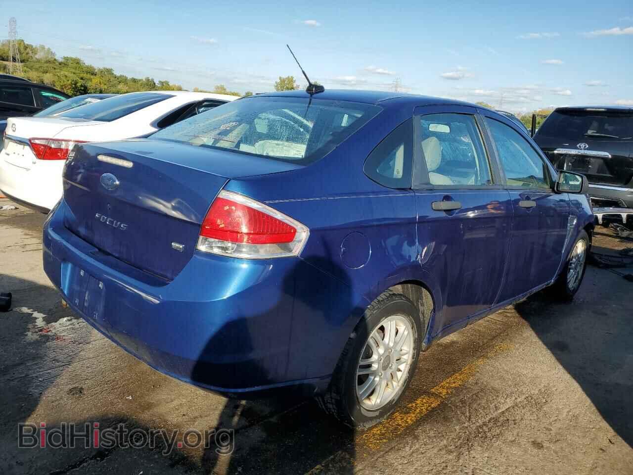 2008 FORD FOCUS - VIN: 1FAHP35N88W210137 - Фото 3