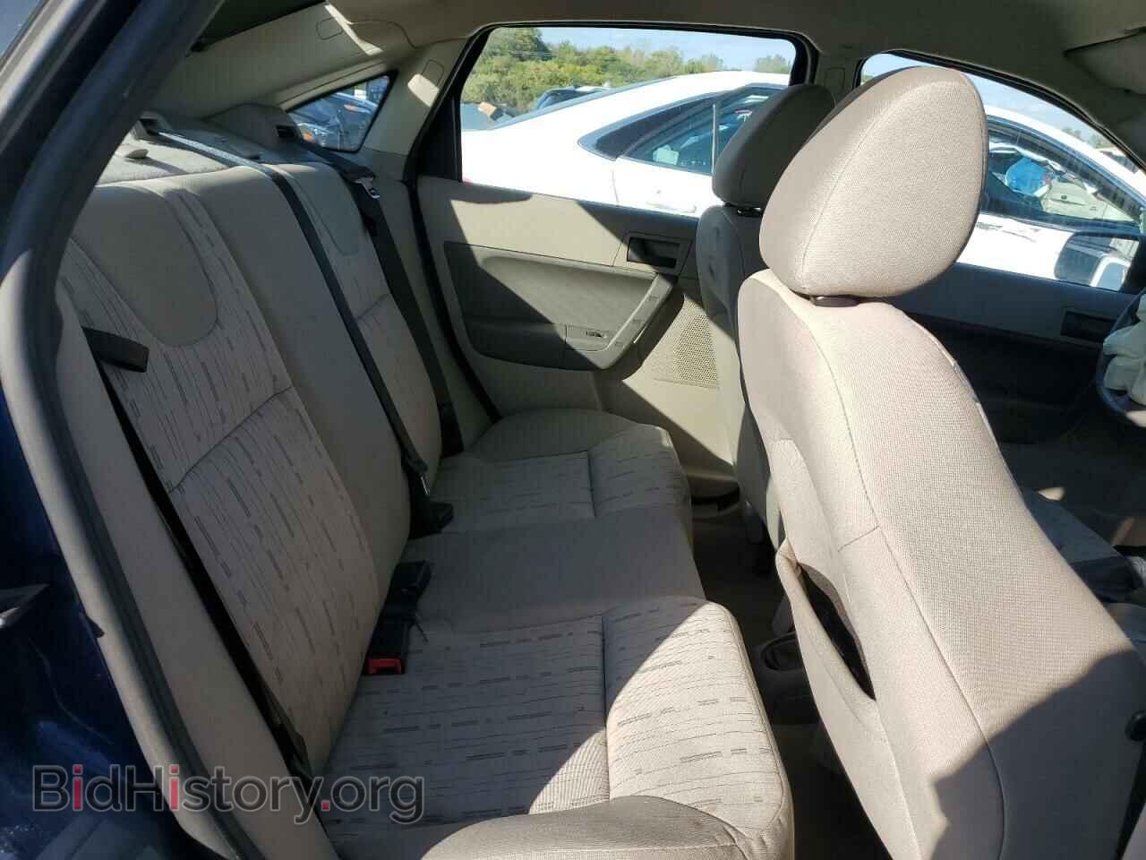 2008 FORD FOCUS - VIN: 1FAHP35N88W210137 - Фото 10