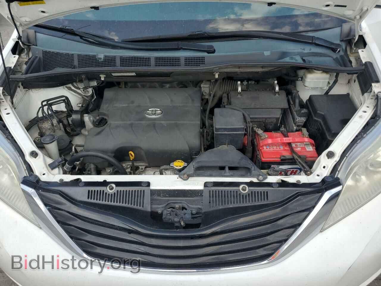 2011 TOYOTA All Models - VIN: 5TDKK3DC2BS170210 - Фото 12