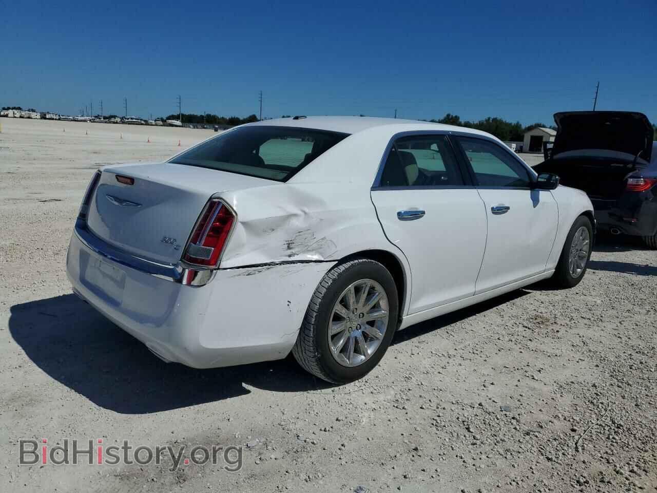 2014 CHRYSLER 300 - VIN: 2C3CCAEG1EH326865 - Фото 3