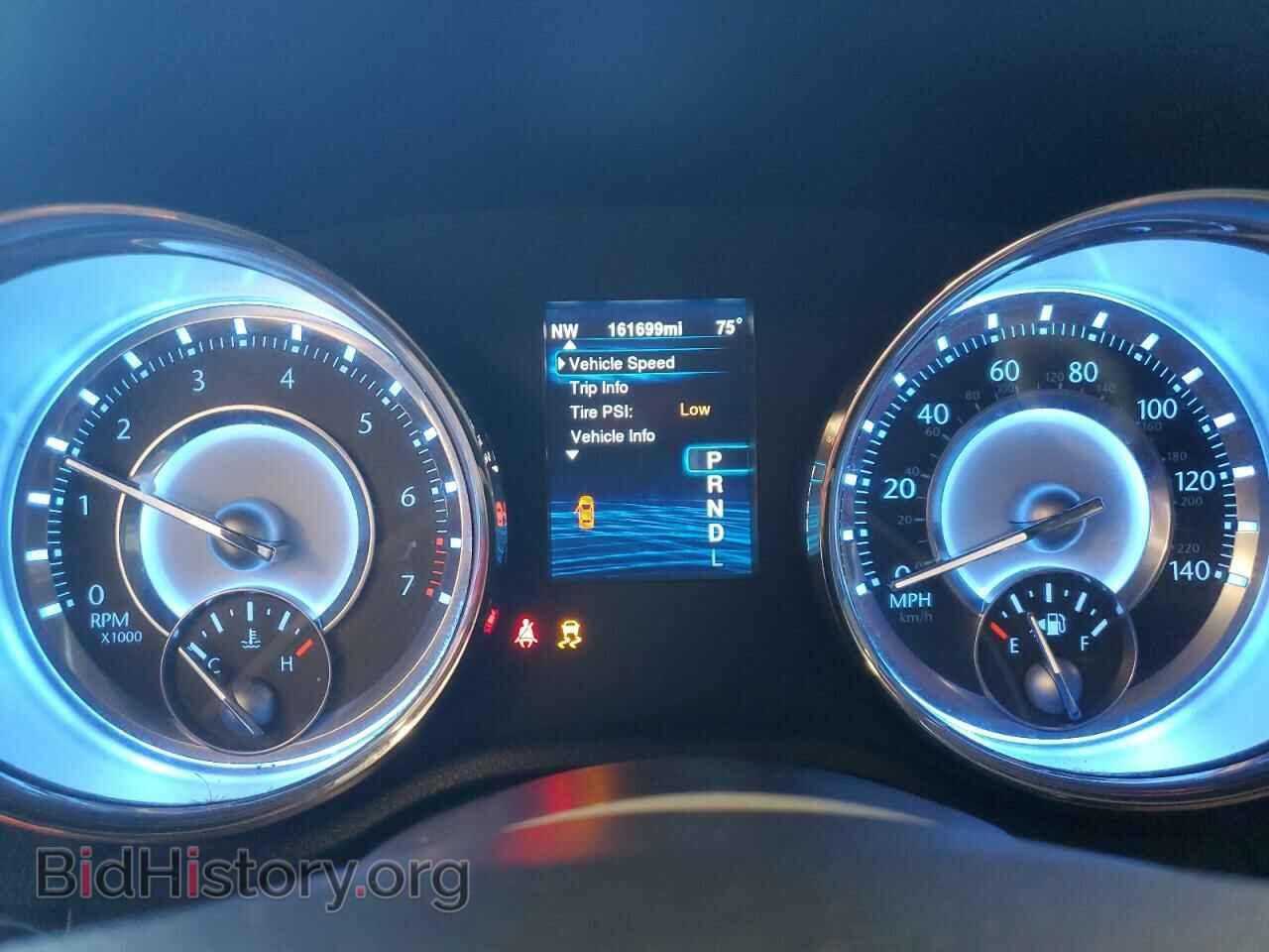 2013 CHRYSLER 300 - VIN: 2C3CCAAG9DH589805 - Фото 9