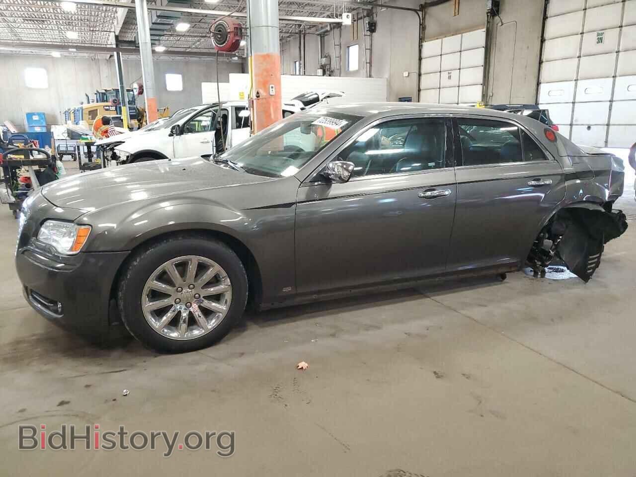 Фотография 2C3CCACG9CH198102 - CHRYSLER 300 2012