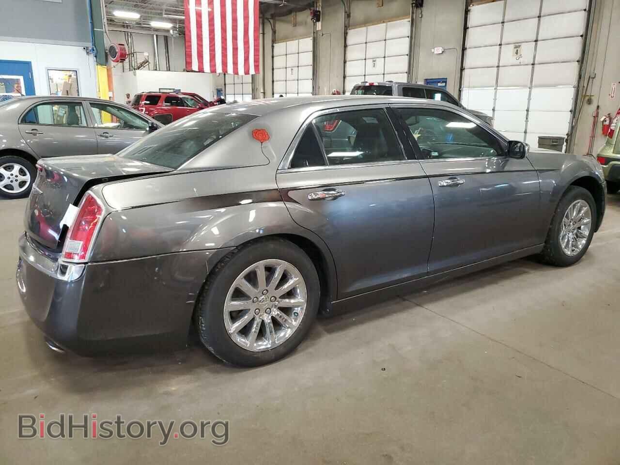 2012 CHRYSLER 300 - VIN: 2C3CCACG9CH198102 - Фото 3