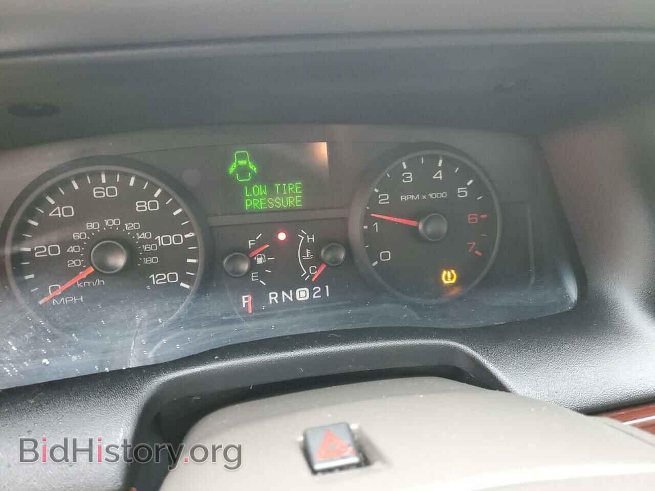 2011 FORD CROWN VIC - VIN: 2FABP7EV2BX165897 - Фото 9