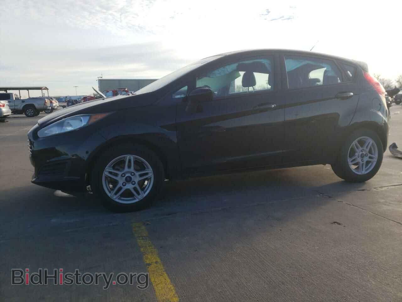 Photo 3FADP4EJ1JM114468 - FORD FIESTA 2018
