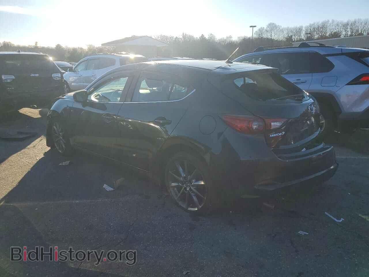 2018 MAZDA 3 - VIN: 3MZBN1L35JM227900 - Фото 2