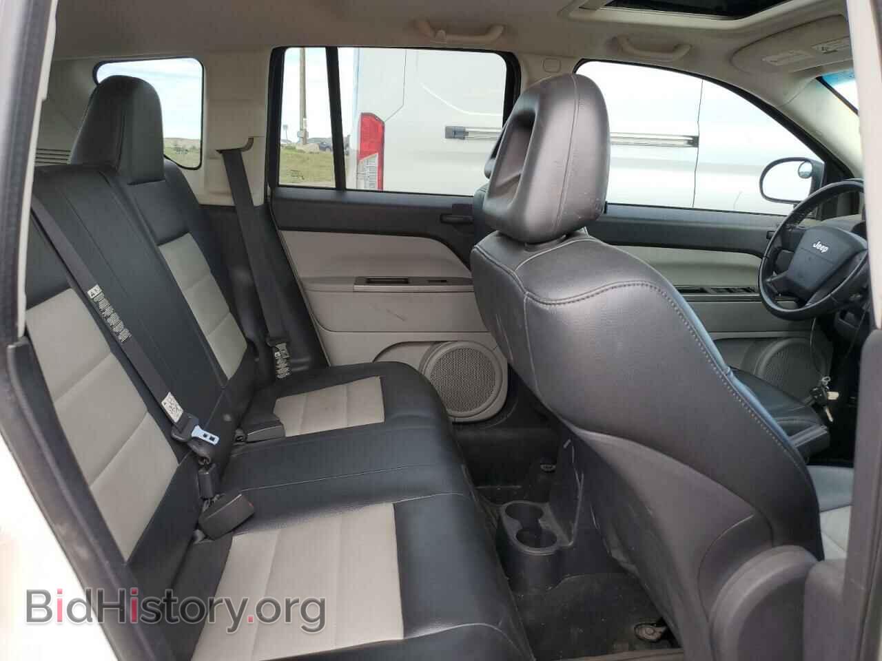 2007 JEEP COMPASS - VIN: 1J8FF57W77D256602 - Фото 11