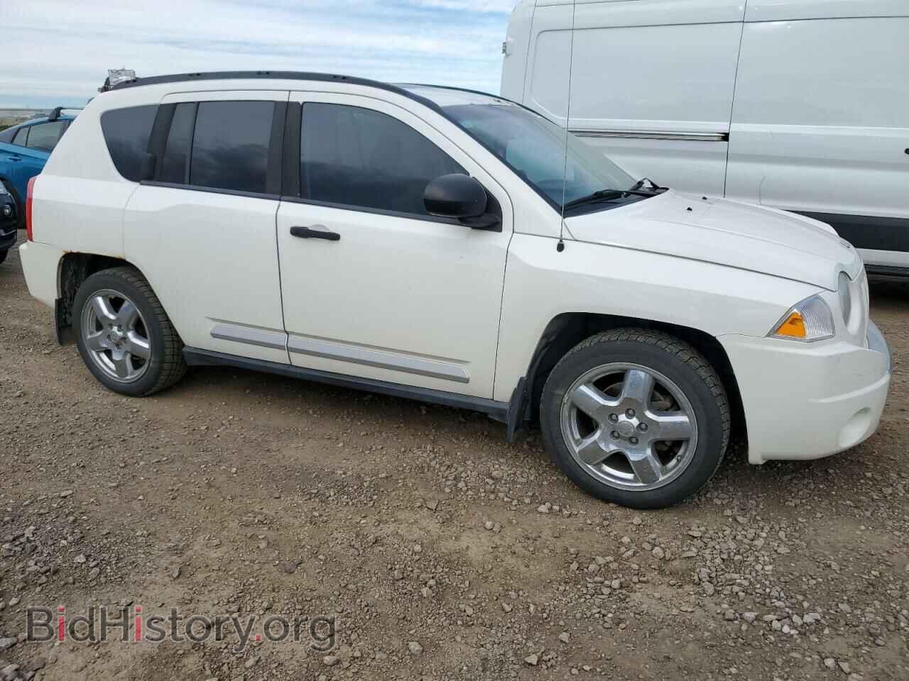2007 JEEP COMPASS - VIN: 1J8FF57W77D256602 - Фото 4