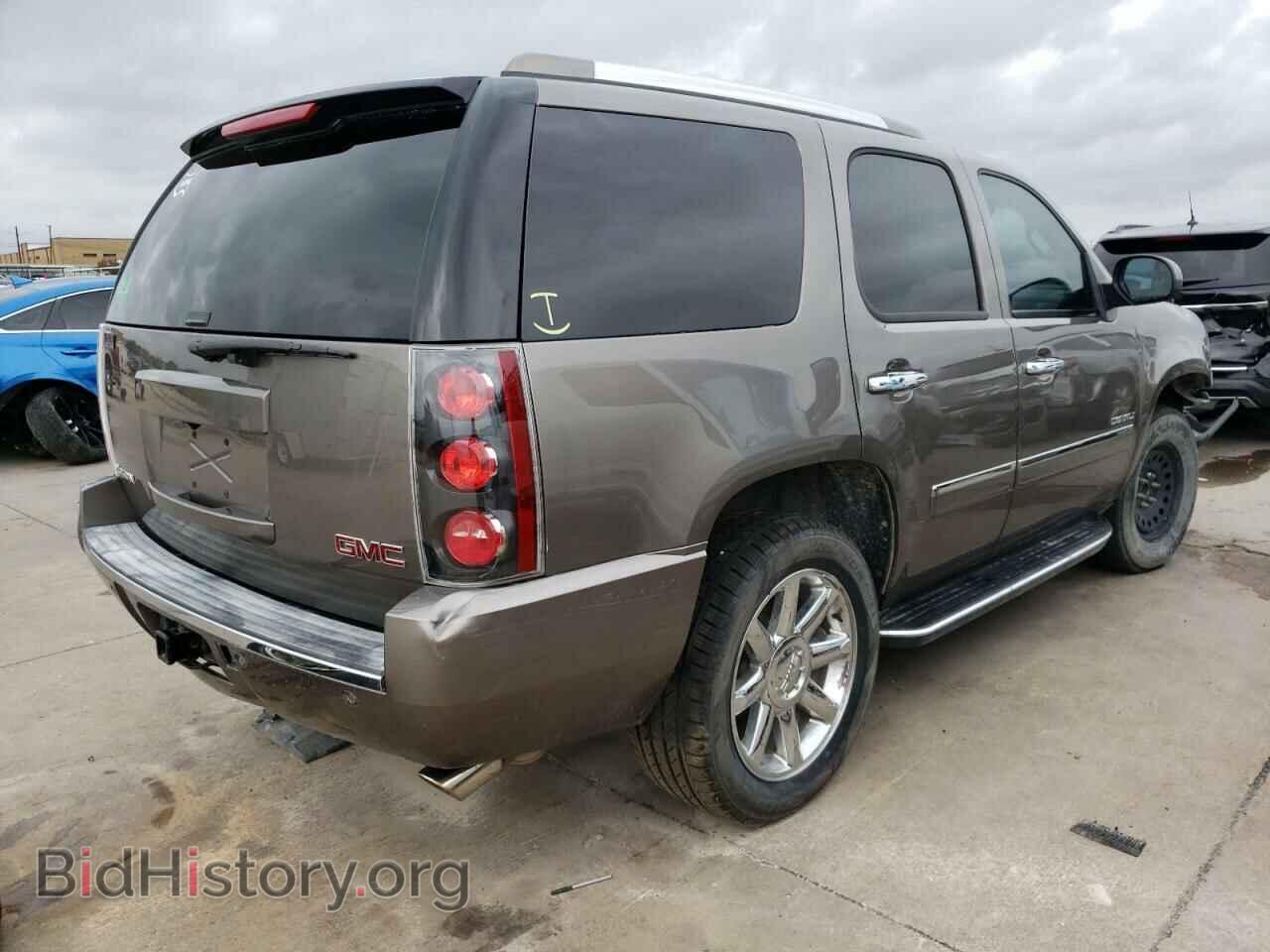 2013 GMC YUKON - VIN: 1GKS1EEF8DR181466 - Фото 3