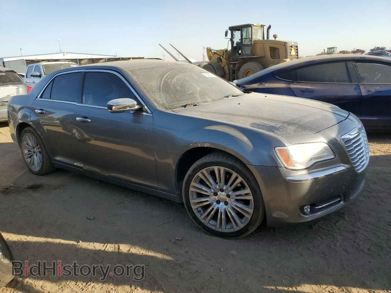 2011 CHRYSLER 300 - VIN: 2C3CA6CT1BH581143 - Фото 4