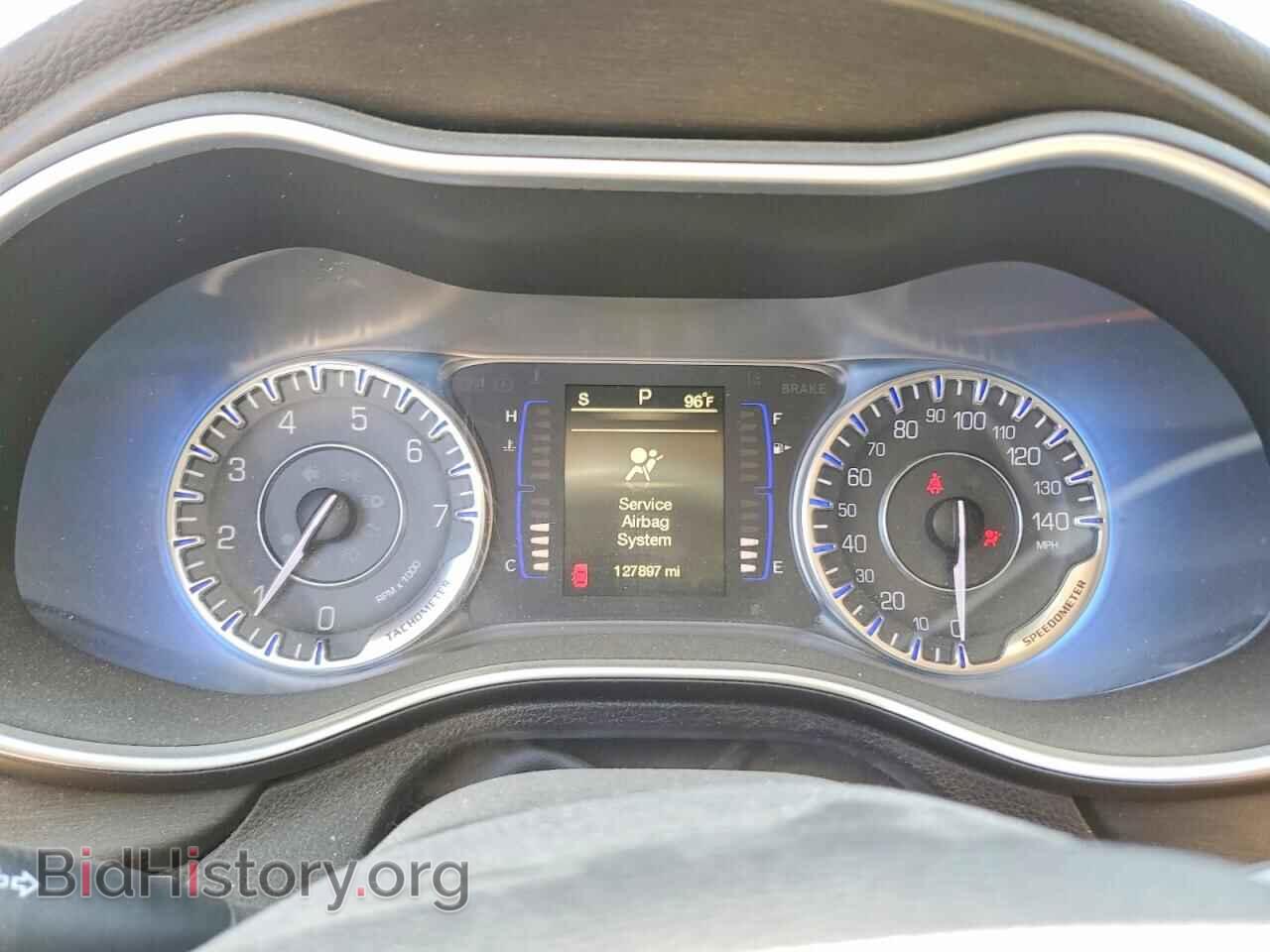 2015 CHRYSLER 200 - VIN: 1C3CCCAB9FN572268 - Фото 9