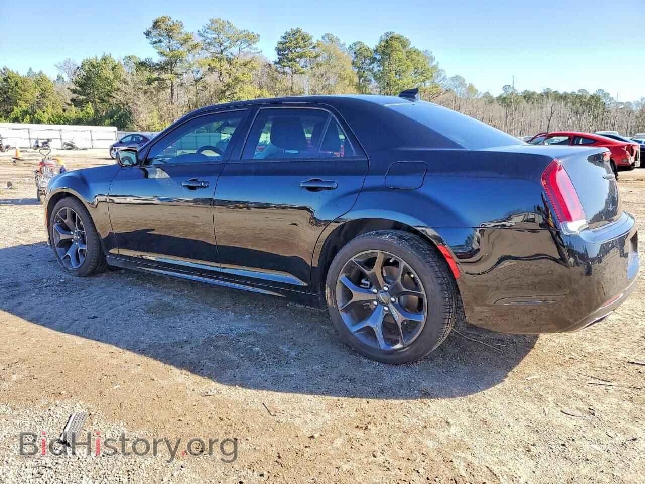 2023 CHRYSLER 300 - VIN: 2C3CCADG6PH677260 - Фото 2