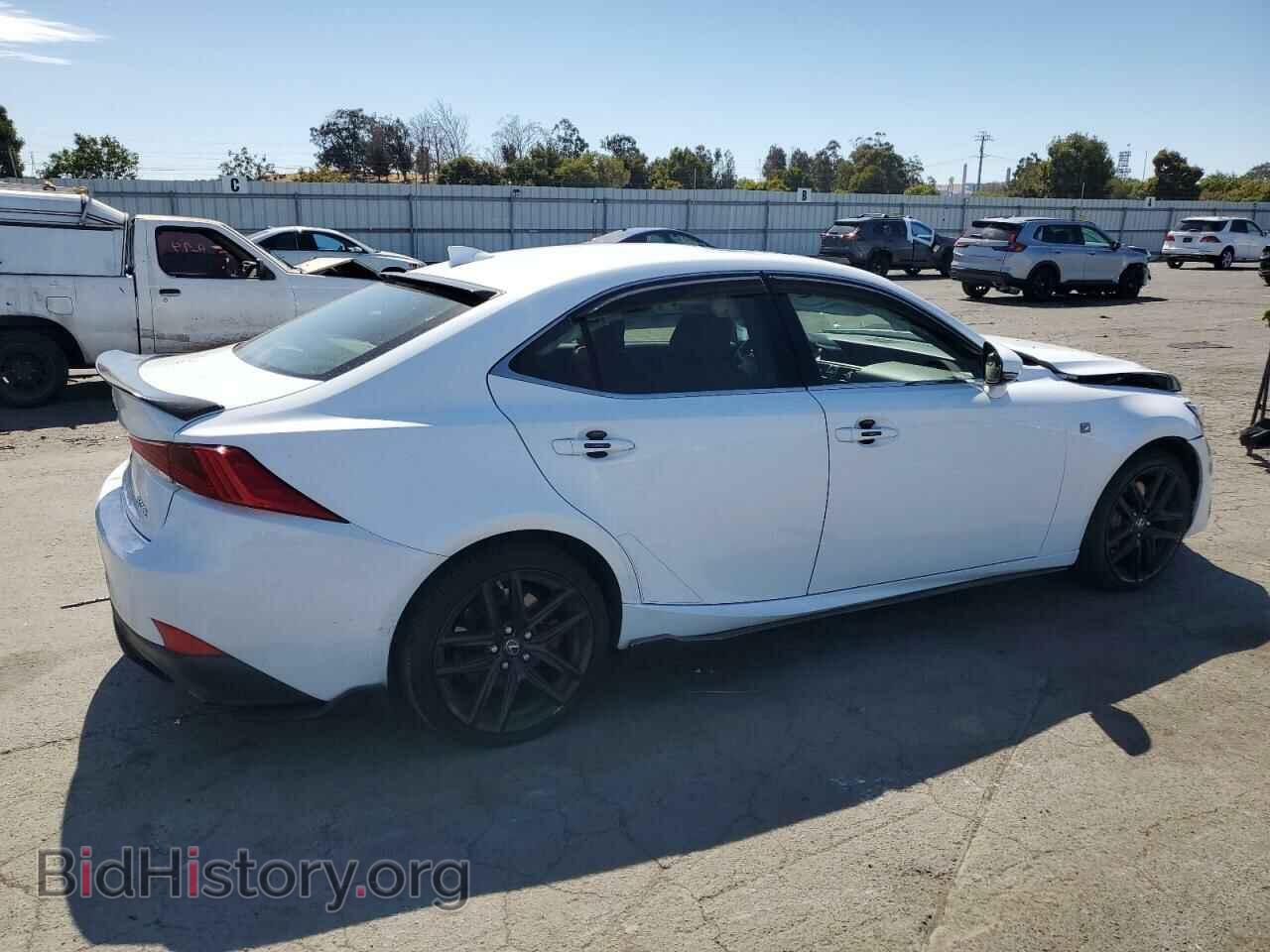 2017 LEXUS IS - VIN: JTHBA1D23H5061556 - Фото 3