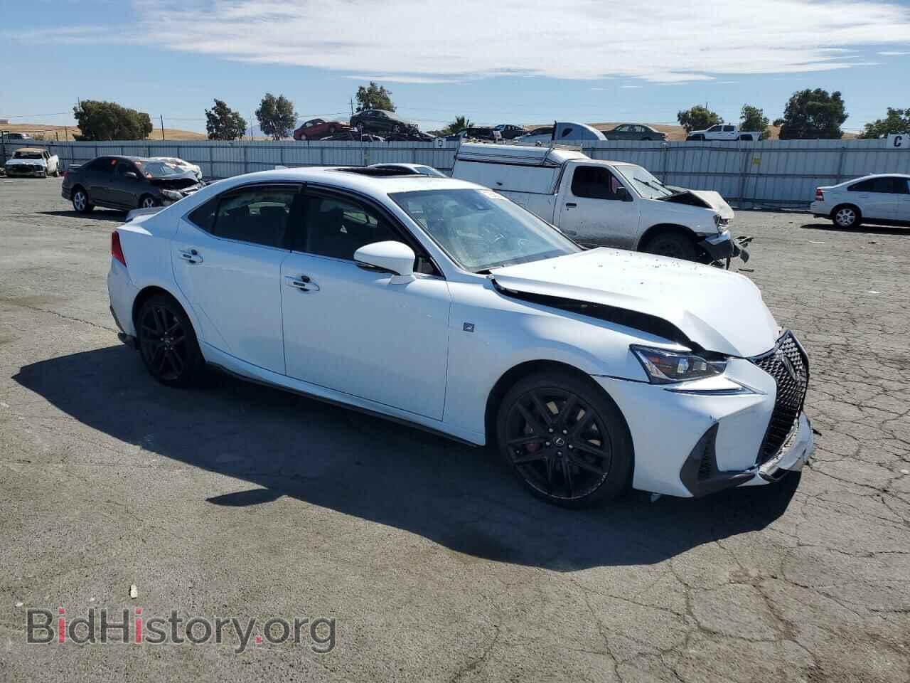 2017 LEXUS IS - VIN: JTHBA1D23H5061556 - Фото 4