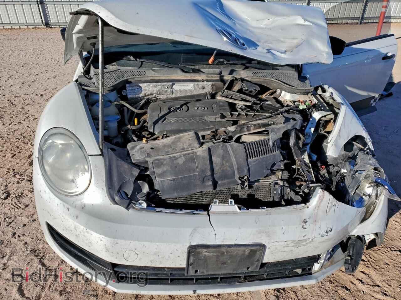 2014 VOLKSWAGEN BEETLE - VIN: 3VWF17AT1EM646528 - Фото 11